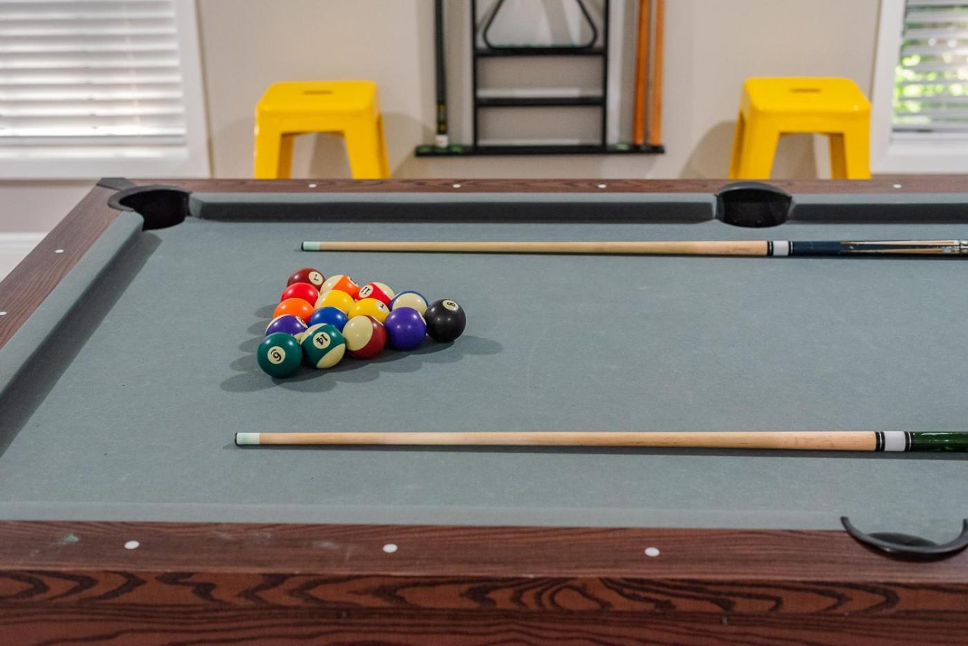 Fun 'N Sun Heated Pool & Gameroom By Fiesta Texas San Antonio Exterior photo