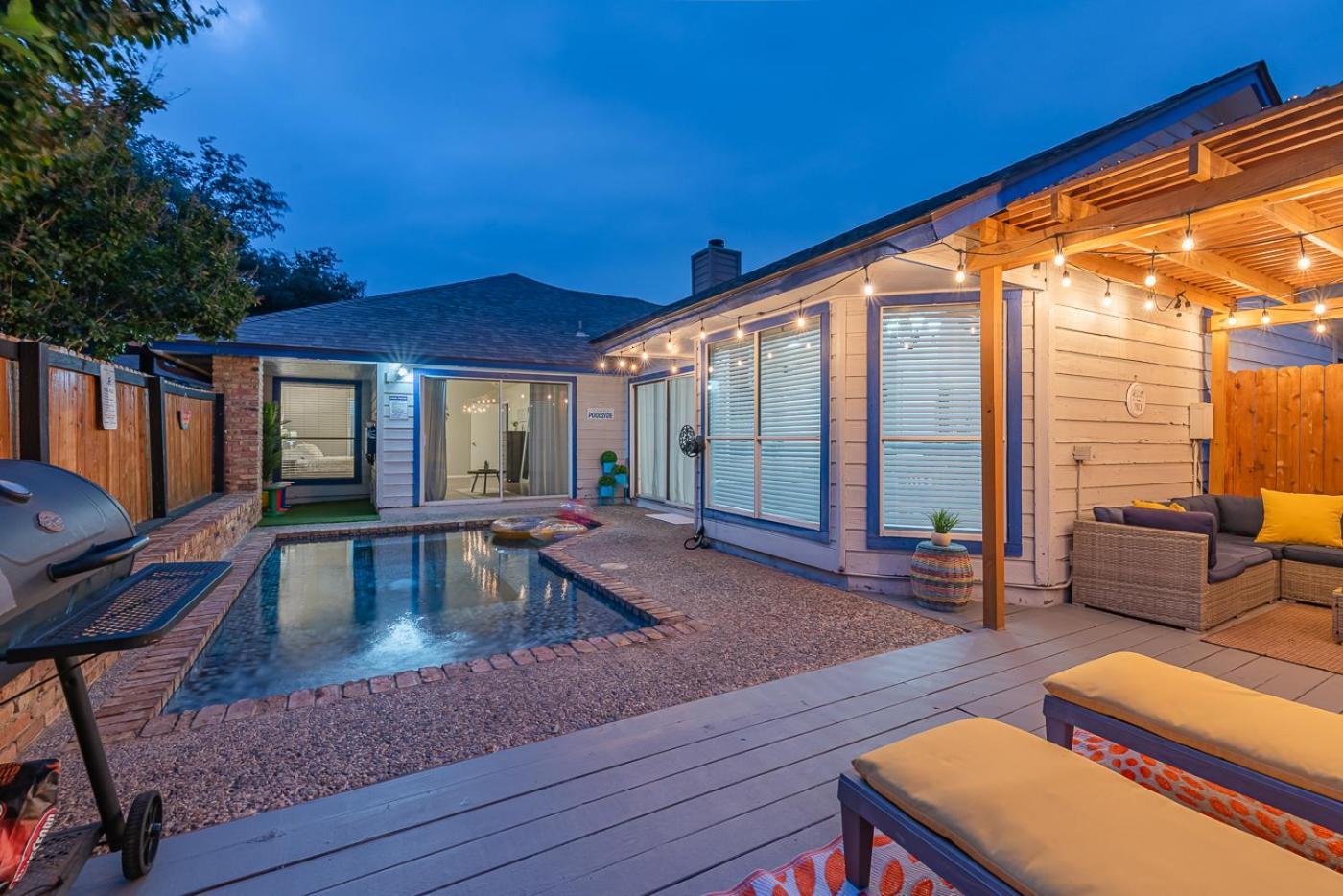 Fun 'N Sun Heated Pool & Gameroom By Fiesta Texas San Antonio Exterior photo