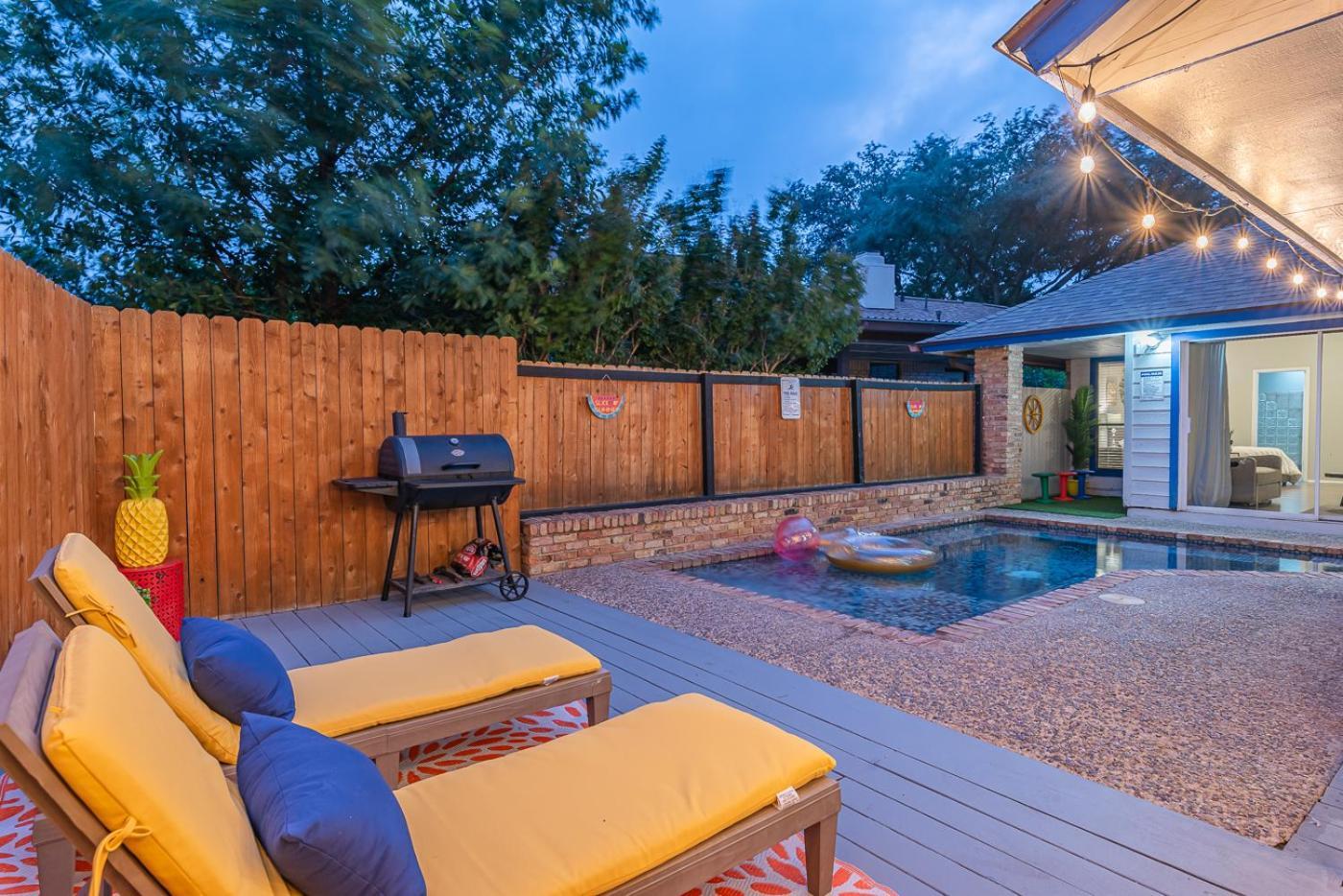 Fun 'N Sun Heated Pool & Gameroom By Fiesta Texas San Antonio Exterior photo