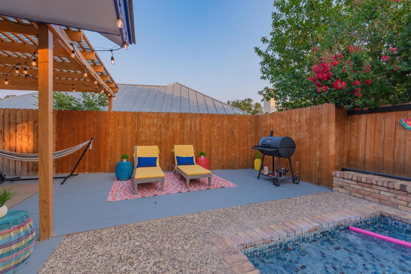 Fun 'N Sun Heated Pool & Gameroom By Fiesta Texas San Antonio Exterior photo