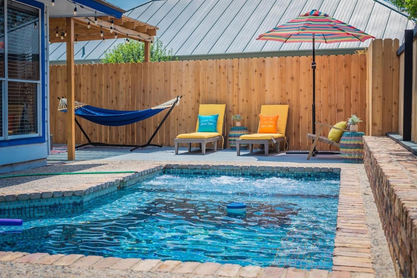 Fun 'N Sun Heated Pool & Gameroom By Fiesta Texas San Antonio Exterior photo